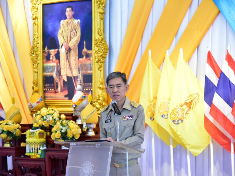 นครปฐม   เหล่ากาชาดจังหวัดจัดโครงการน้ำพระทัยพระราชทาน โดยการฝึกอบรมทอผ้าลายอัตลักษณ์ประจำจังหวัดนครปฐม “ปูรณฆฎาศรีทวารวดี”