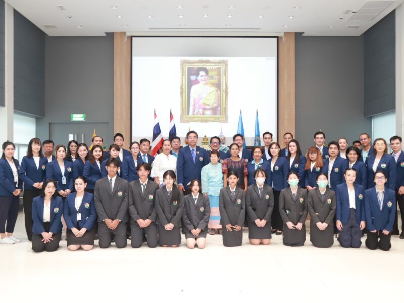 นนทบุรี   วิทยาลัยเทคโนโลยีปัญญาภิวัฒน์ถวายพระพรชัยมงคลพระบรมราชชนนีพันปีหลวง